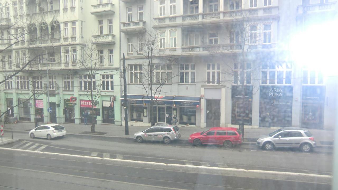 Hu Praga Exterior foto